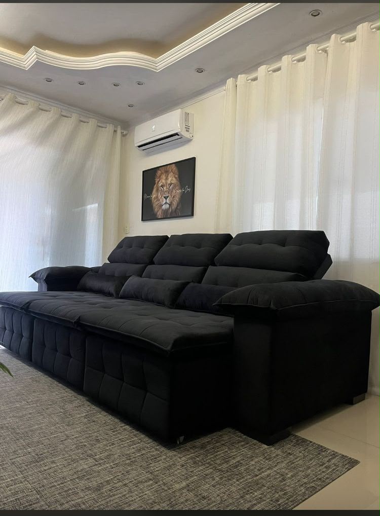 Sofá Preto Retrátil e Reclinável Pillow - Costura 3D